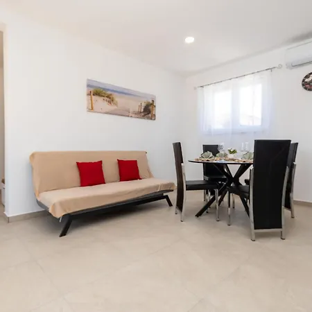 House Mirakul Near Krka With Private Pool Ferienhaus Skradin