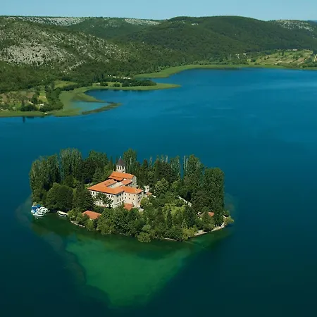 House Mirakul Near Krka With Private Pool Ferienhaus *